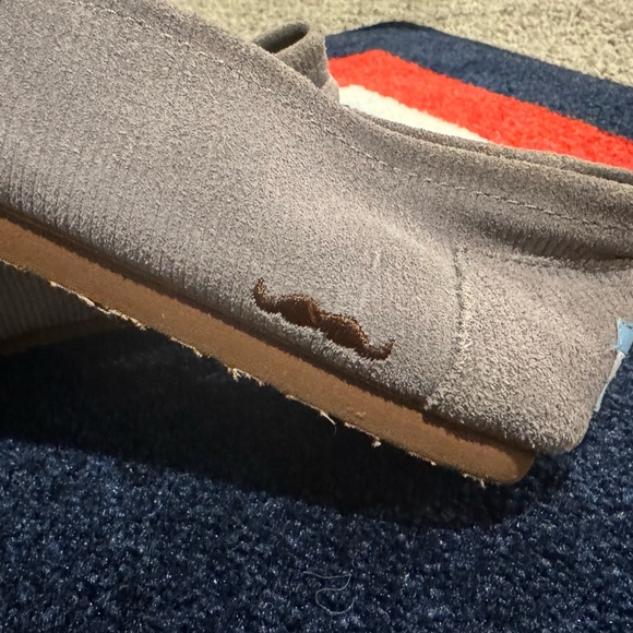Toms Men Classics Movember Grey Suede shoes, Size 11 - Picture 3 of 12